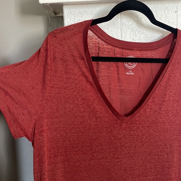 Urban Outfitters V Neck Tee Shirt - Picture 2 of 3